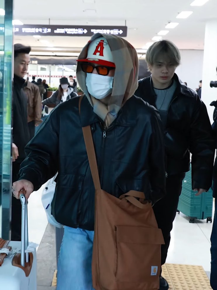 2023/2/19 🇯🇵→🇰🇷 渡韓時 空港動画 拓実くんのバッグ 【carhartt
