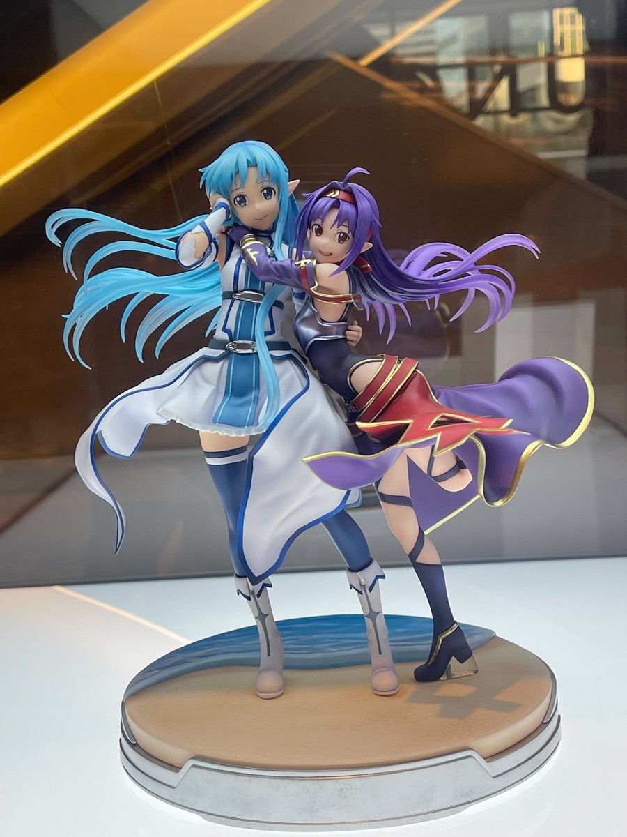 SHIBUYA TSUTAYA」展示・販売作品の中からPickUPをお届けします