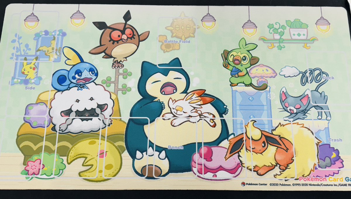 カビゴンのあくびプレイマットです！ カビゴンは、食べながら居眠りを