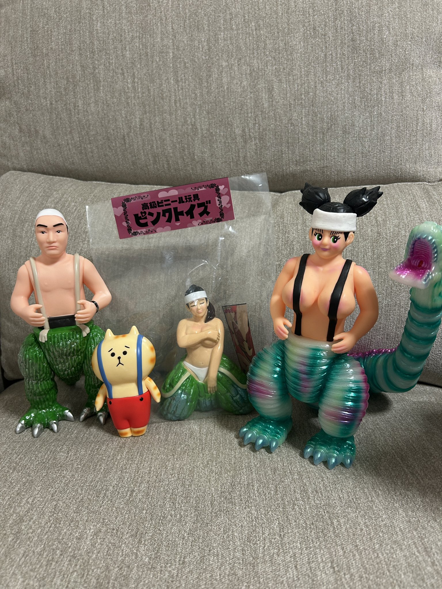 ピンクトイズ ろくろ首 入れ墨バージョン 官能ソフビフィギュア ピンク