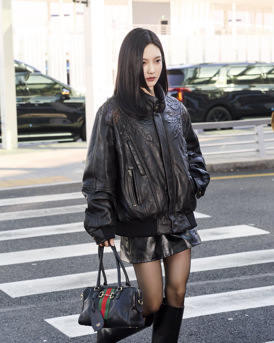 NINGNING from @aespa_official spotted at Milan Fashion Week ahead