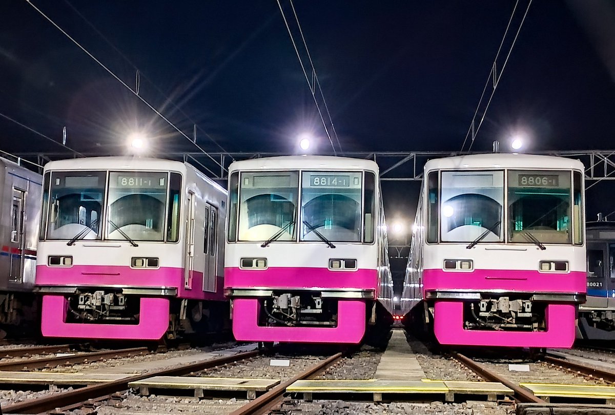 8800形‼️ なぁに、今日で40周年なの🥹⁉️ おめでとう㊗️🎉 こんなに