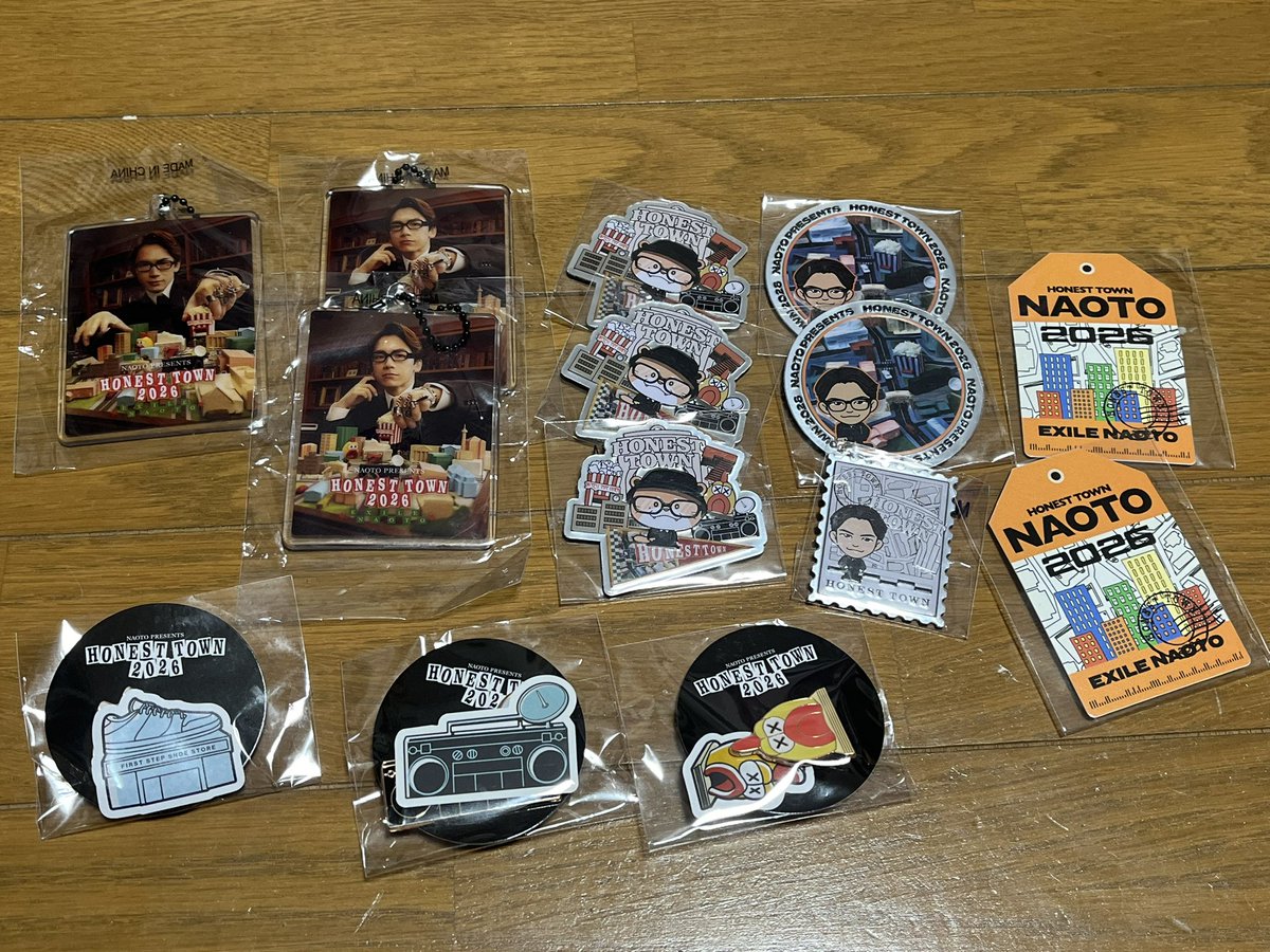 RT @3_natsu7010: NAOTO HONEST TOWN 会場カプセル ガチャ 譲☆一枚目