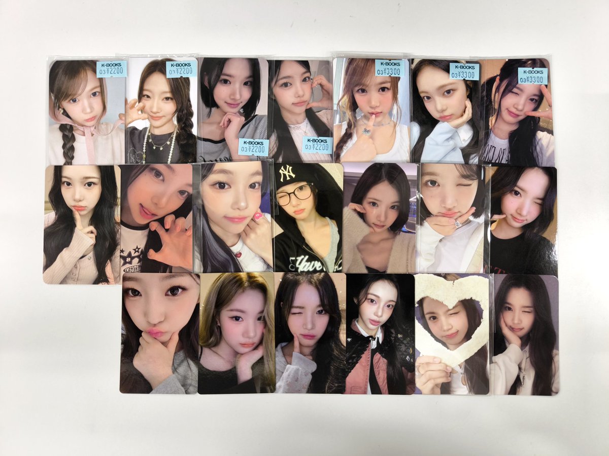 Hearts2Hearts 🩵 【入荷情報】 トレカやグッズがまとまって入荷いたし