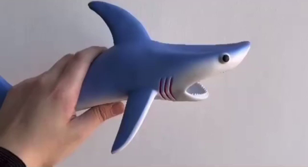 トイストーリー ミスターシャーク【実物大】 Mr. Shark ピーピー鳴き