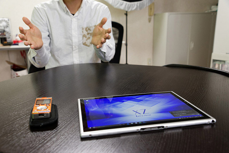 2in1だけど2in1じゃない!? タブレット＋ノートのタブレットモバイルPC