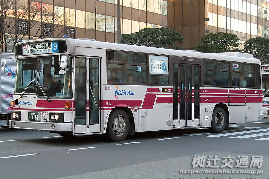 西鉄バス 8724 : 椥辻交通局 NEO