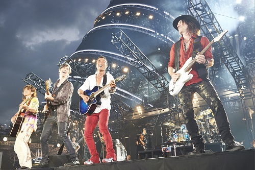 長渕剛 10万人オールナイト・ライヴ2015 in 富士山麓』ライヴレポート