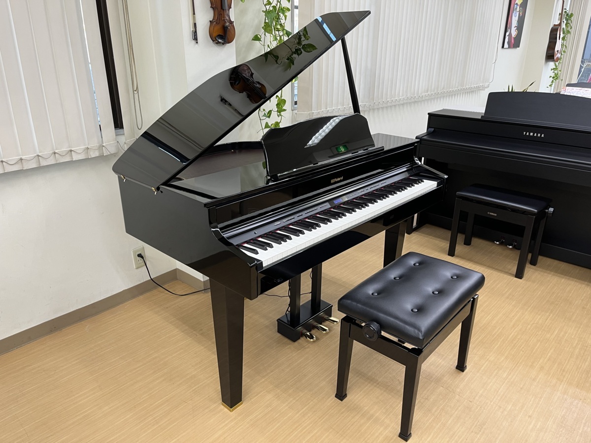 Roland GP607-PES 中古 電子ピアノ 木製鍵盤 2018年製 椅子付き 鏡面艶