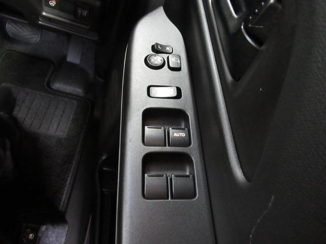 スペーシアギア ハイブリッドXZ 4WD／2トーンルーフの中古車詳細