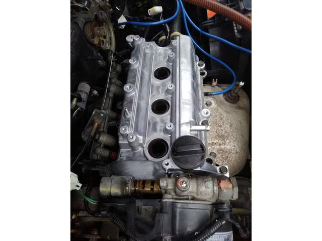 ダイハツ ミラジーノ タペットカバー交換 オイル漏れ修理｜グーネット