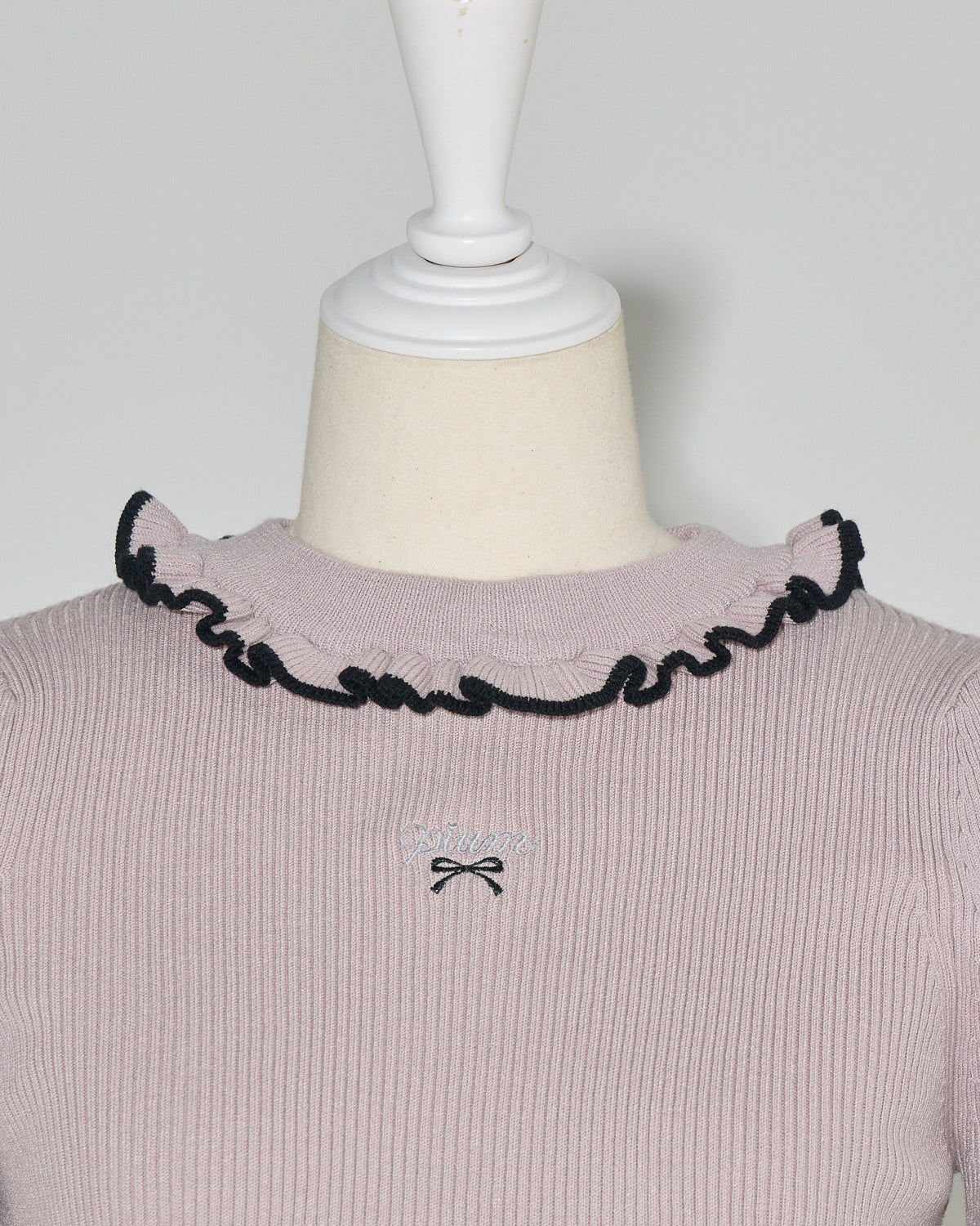 フリルハイネックニットトップス – pium