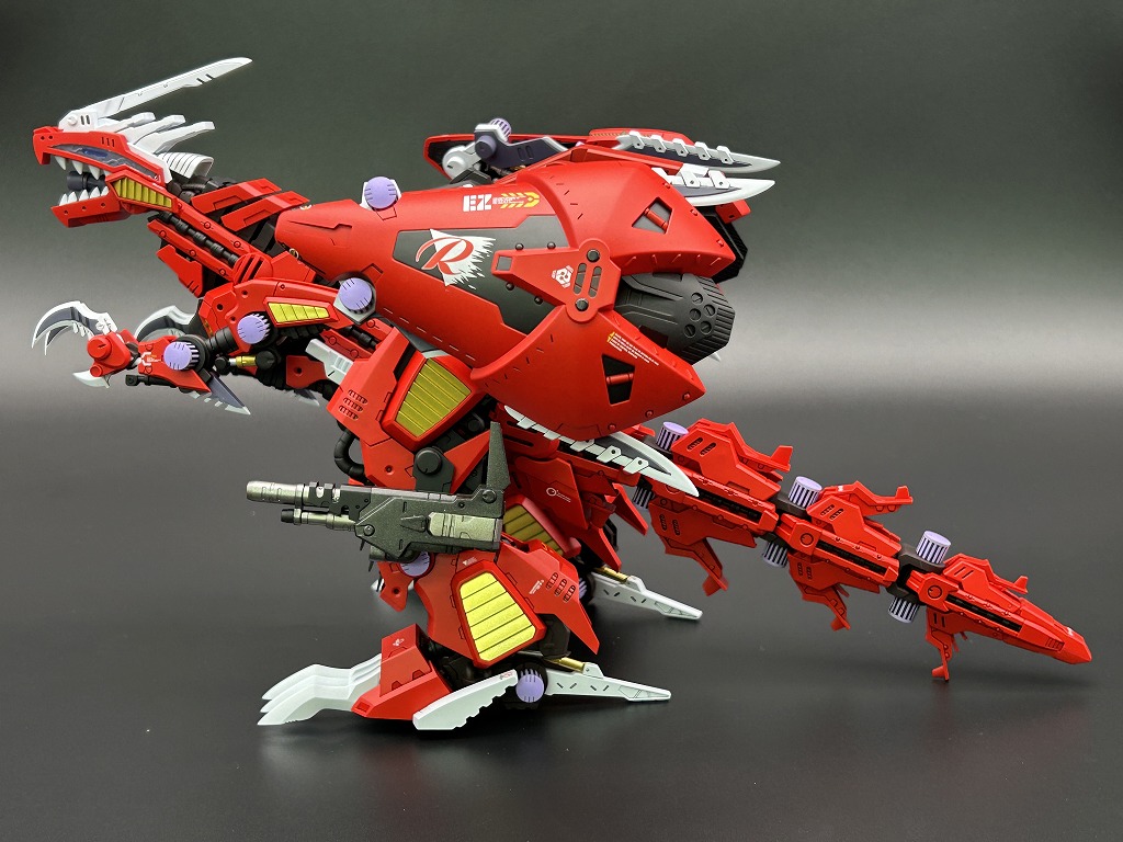 製作代行紹介「コトブキヤ 1/72 HMM ゾイド ジェノブレイカー レイヴン