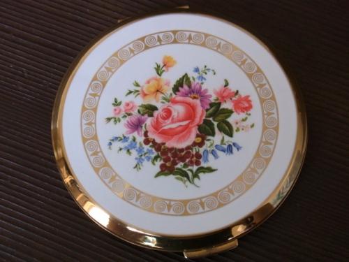 Stratton コンパクトミラー アンティークフラワー：雑貨系サーチエンジン