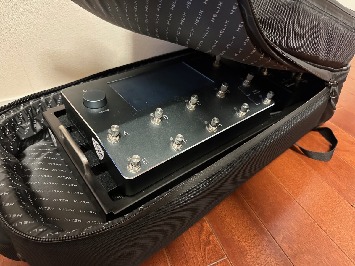 LT Line 6 Helix 専用ギグバッグ付き