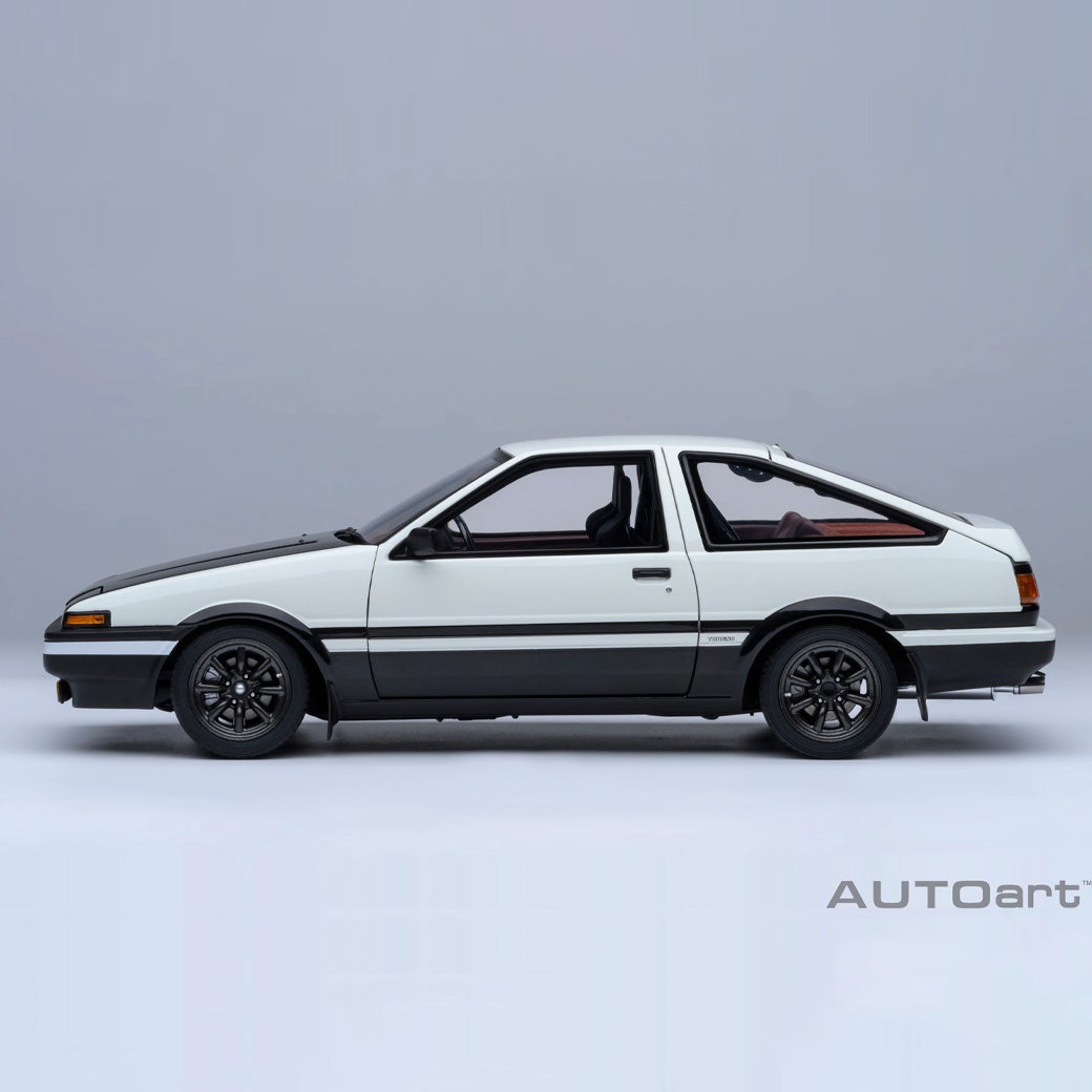 頭文字D』 トレノ (AE86) を精巧に再現した立体1/18サイズ、 「東京