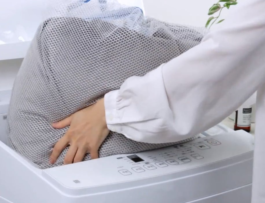 ニトリ】計量と投入の手間いらず！毎日の家事が楽になる、8kg洗剤自動