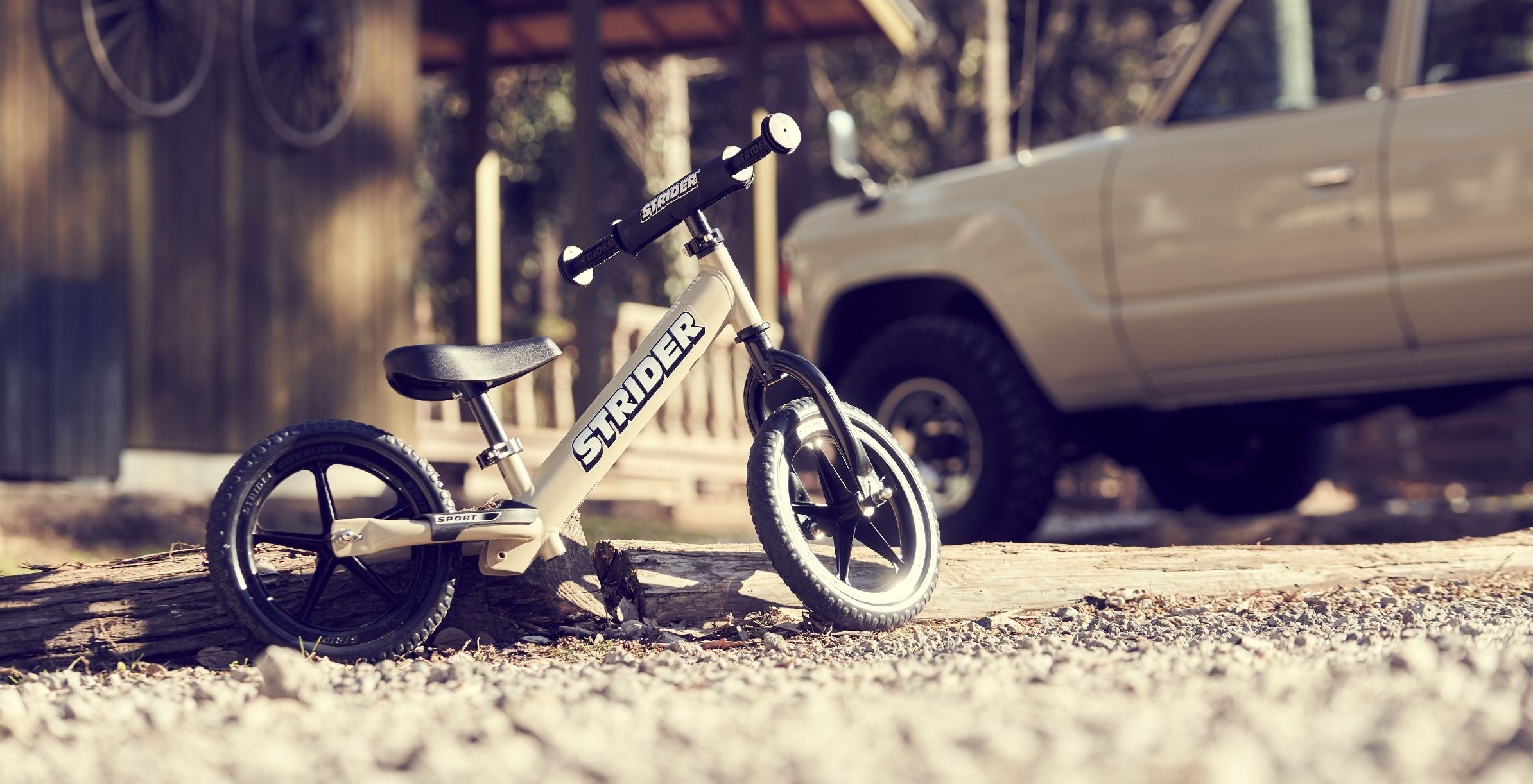 2024年期間限定販売の新色が登場】ストライダー(スポーツモデル