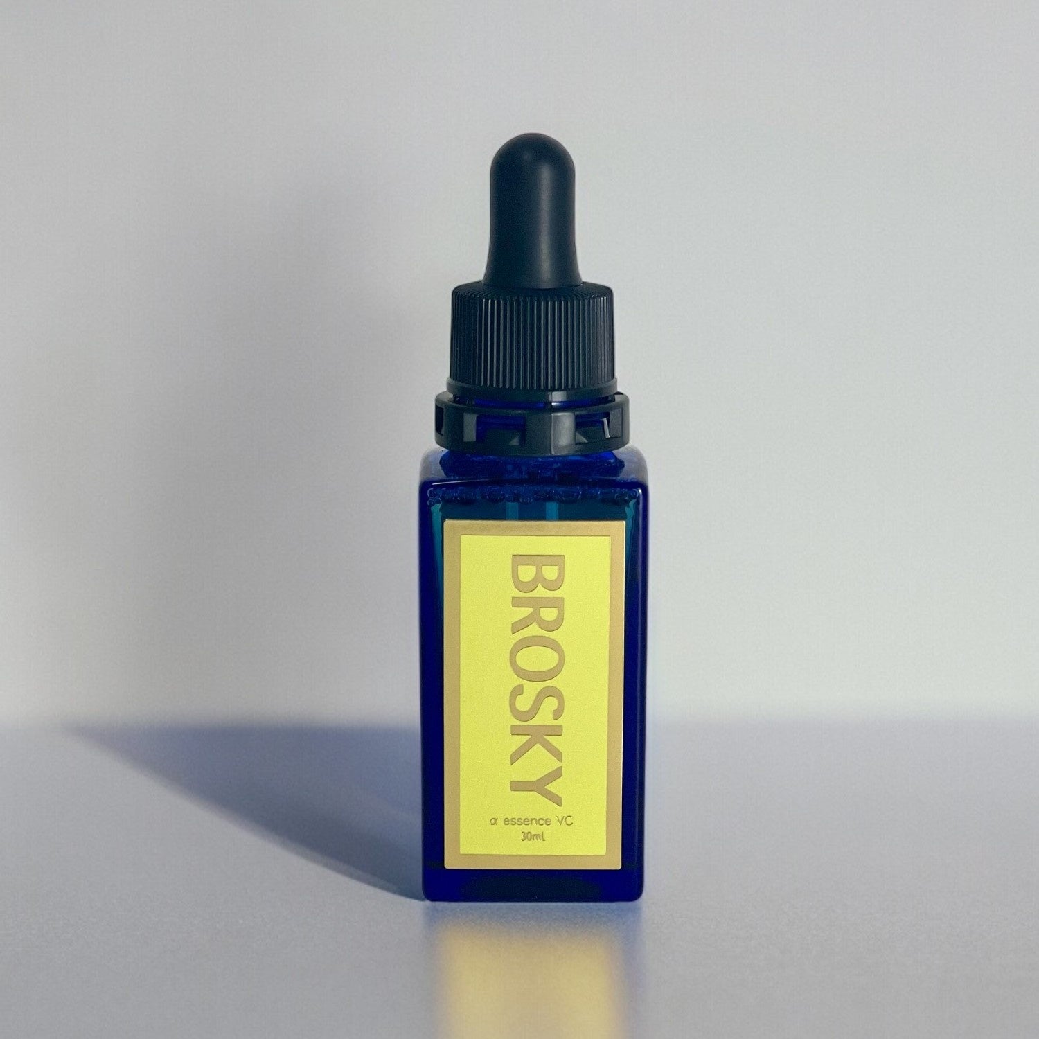 BROSKY】から夏のダメージ肌に向けた'' BIO BR α ESSENCE SERUM VC ”が
