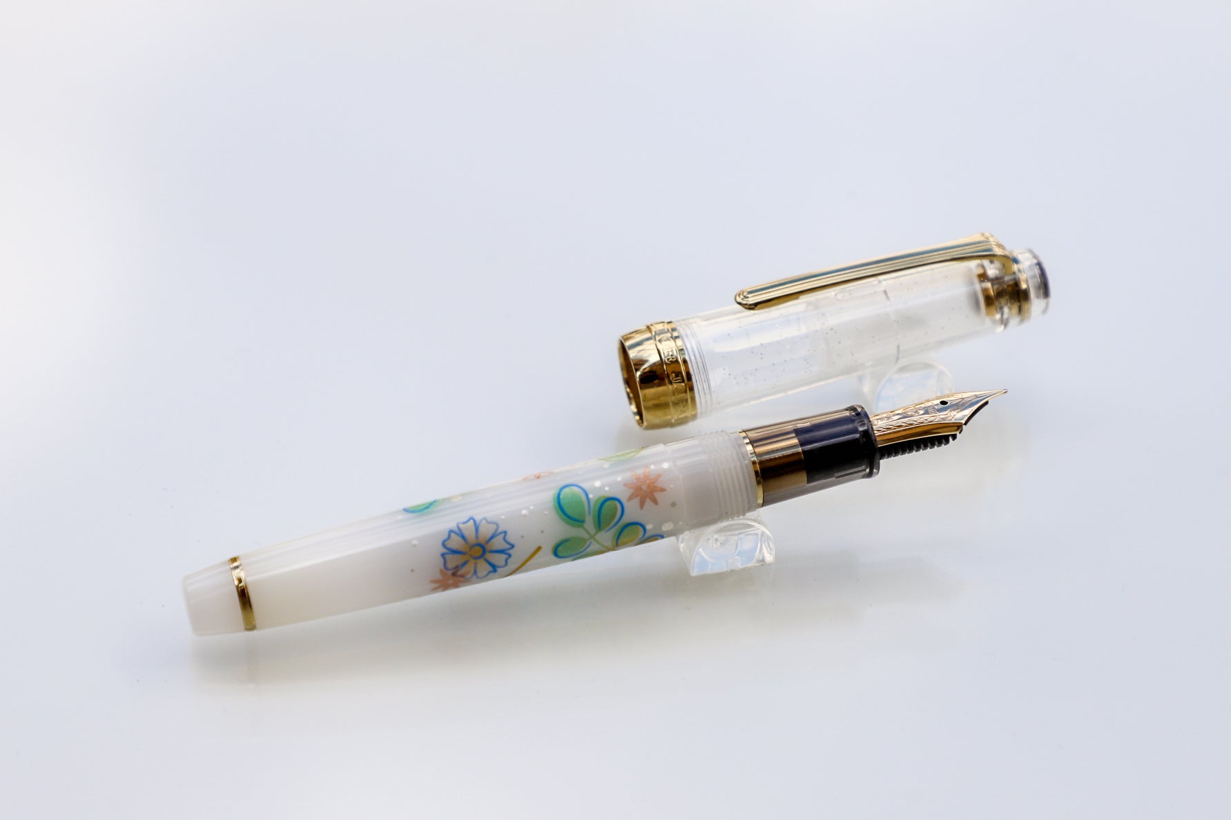 思わず今の気持ちを書き出したくなる万年筆」を東京 代官山／恵比寿の