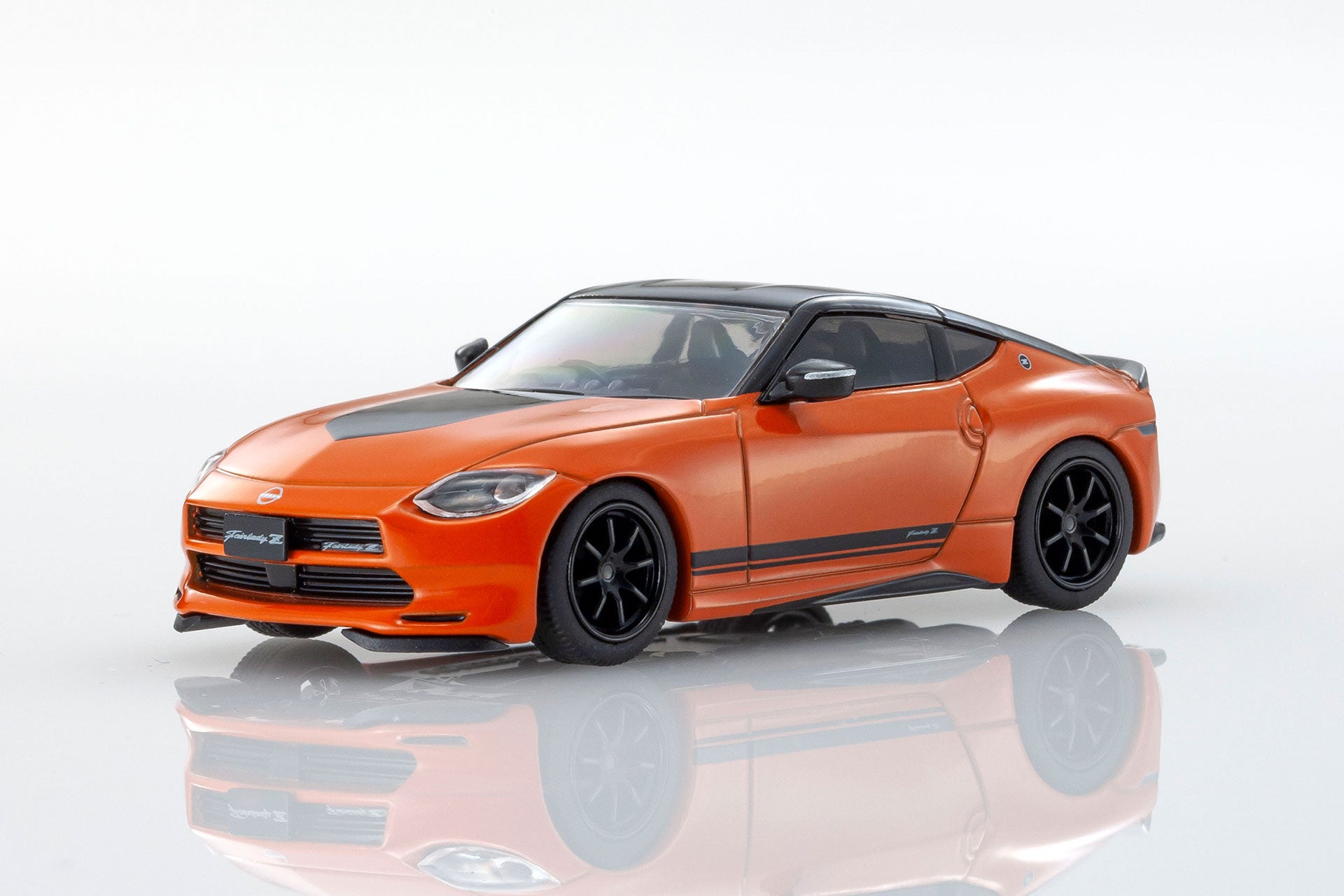 京商】KYOSHO MINI CAR & BOOK 第15弾「NISSAN FAIRLADY Z CUSTOMIZED