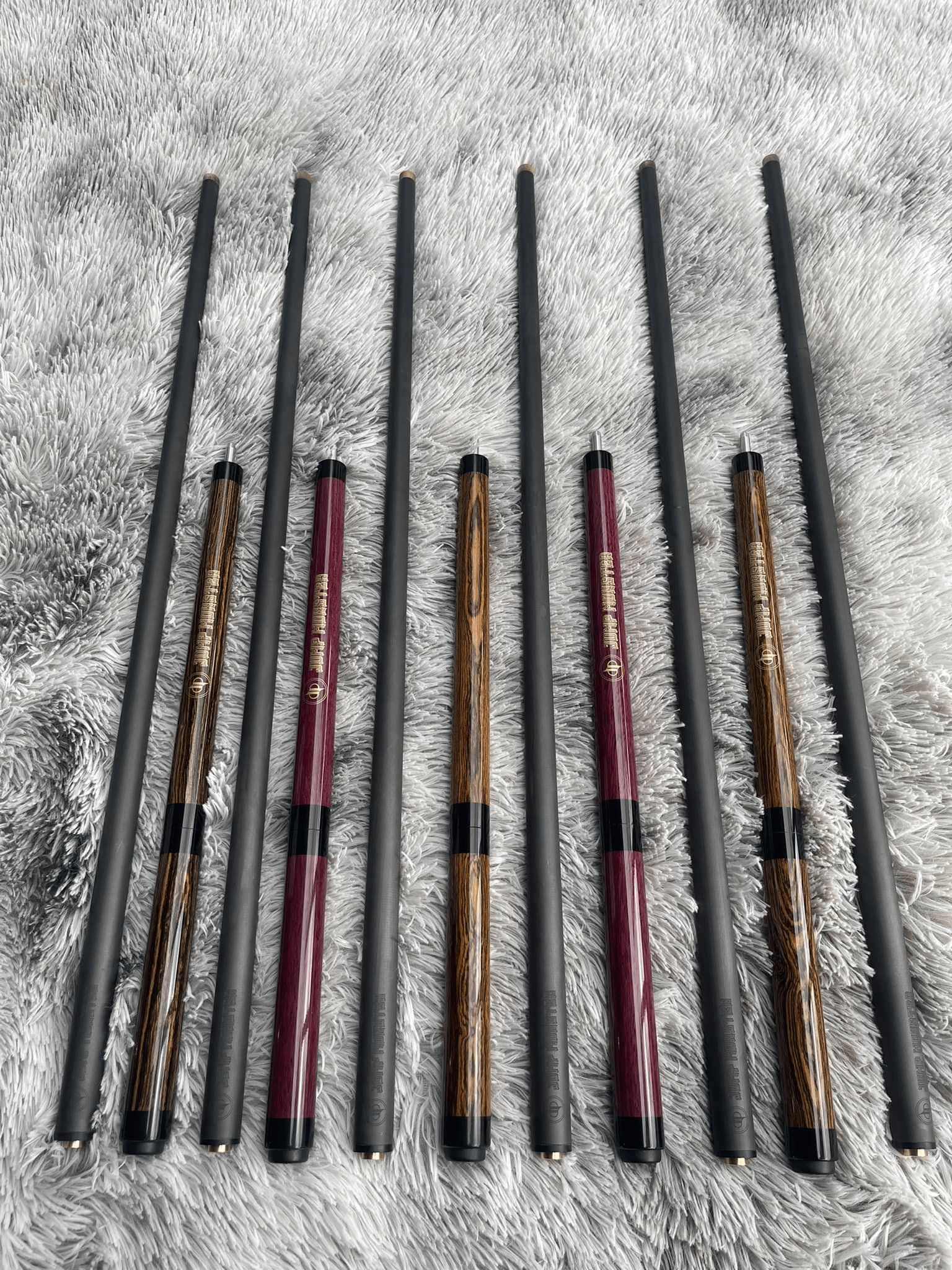 カーボンファイバーシャフトのジャンプキュー、ベトナムのキュー