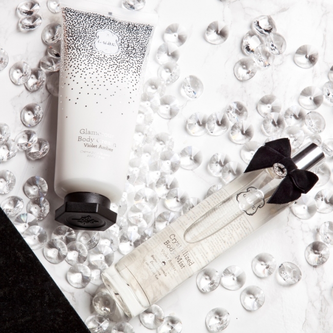 Laline】大人気“クリスタル クリエーションズ”シリーズの「クリスマス