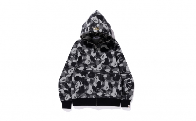 A BATHING APE® × COMME des GARCONS” LIMITED COLLABORATION RELEASE
