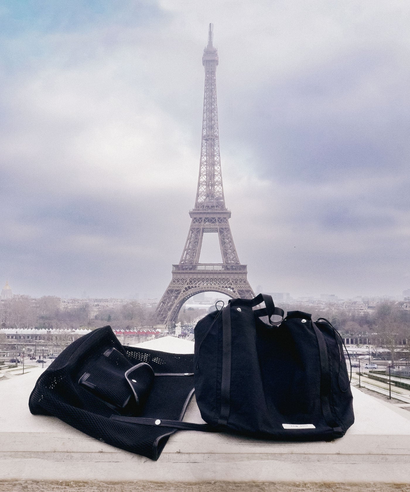 ネスト ダブルバッグ q bag paris