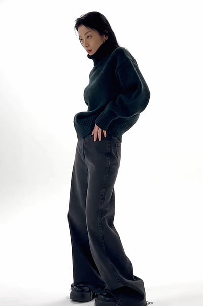 Turtle Neck Knit Sweater Black Pine