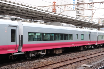 JR東日本 サロE657-12 (E657系) 車両ガイド | レイルラボ(RailLab)