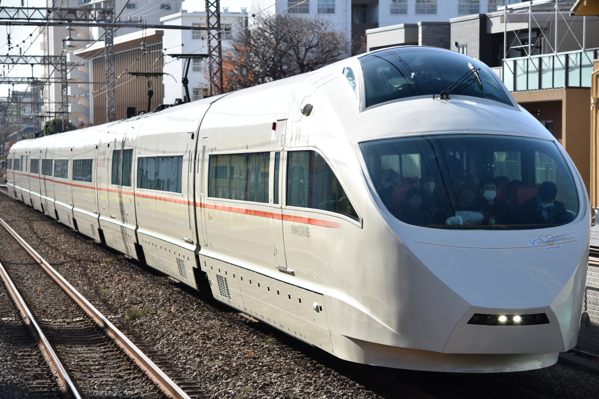 ついに！ロマンスカーVSEの鉄道部品、2月1日から抽選販売 一般座席