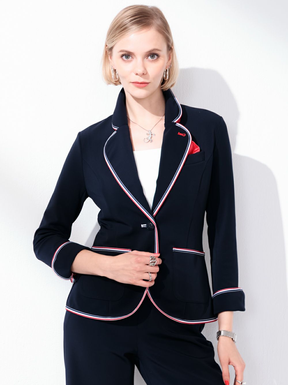 Regina Romantic～レジーナロマンティコ～パンツスーツ・セットアップ