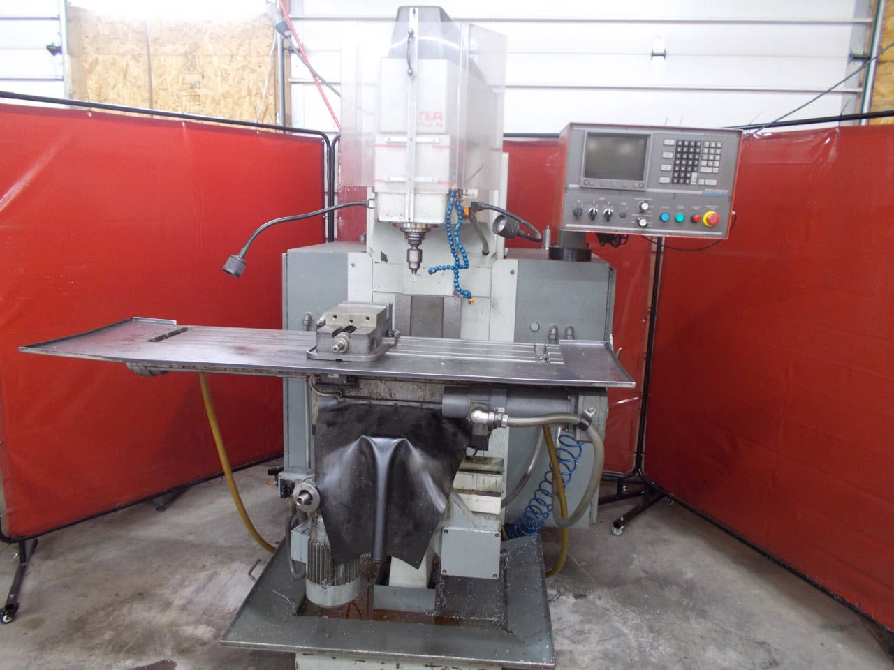 Tree Journeyman 425 CNC Mill, 1995 - Dynapath CNC Control