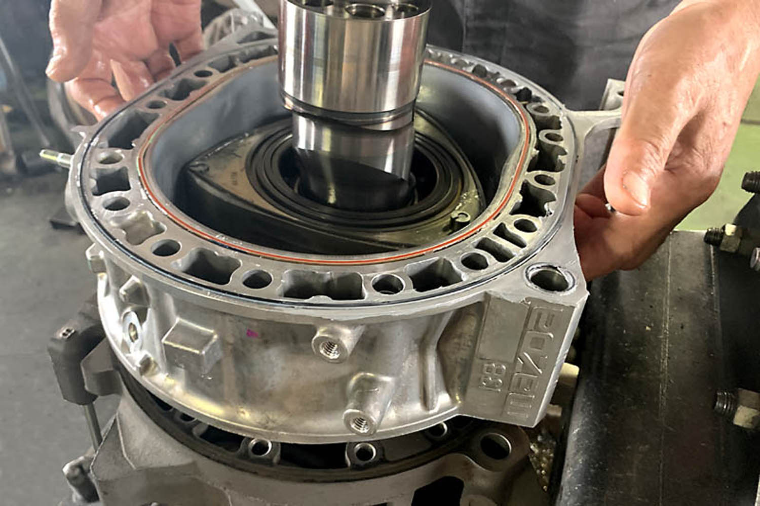 オートエクゼがRX-7（FD3S）＆RX-8（SE3P）用ファインチューニング