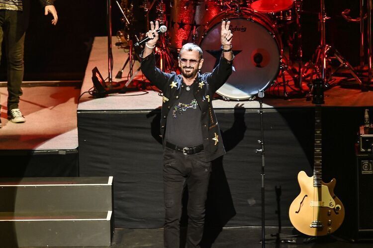 リンゴ・スター、3年ぶりの来日ツアー！ トッド・ラングレン