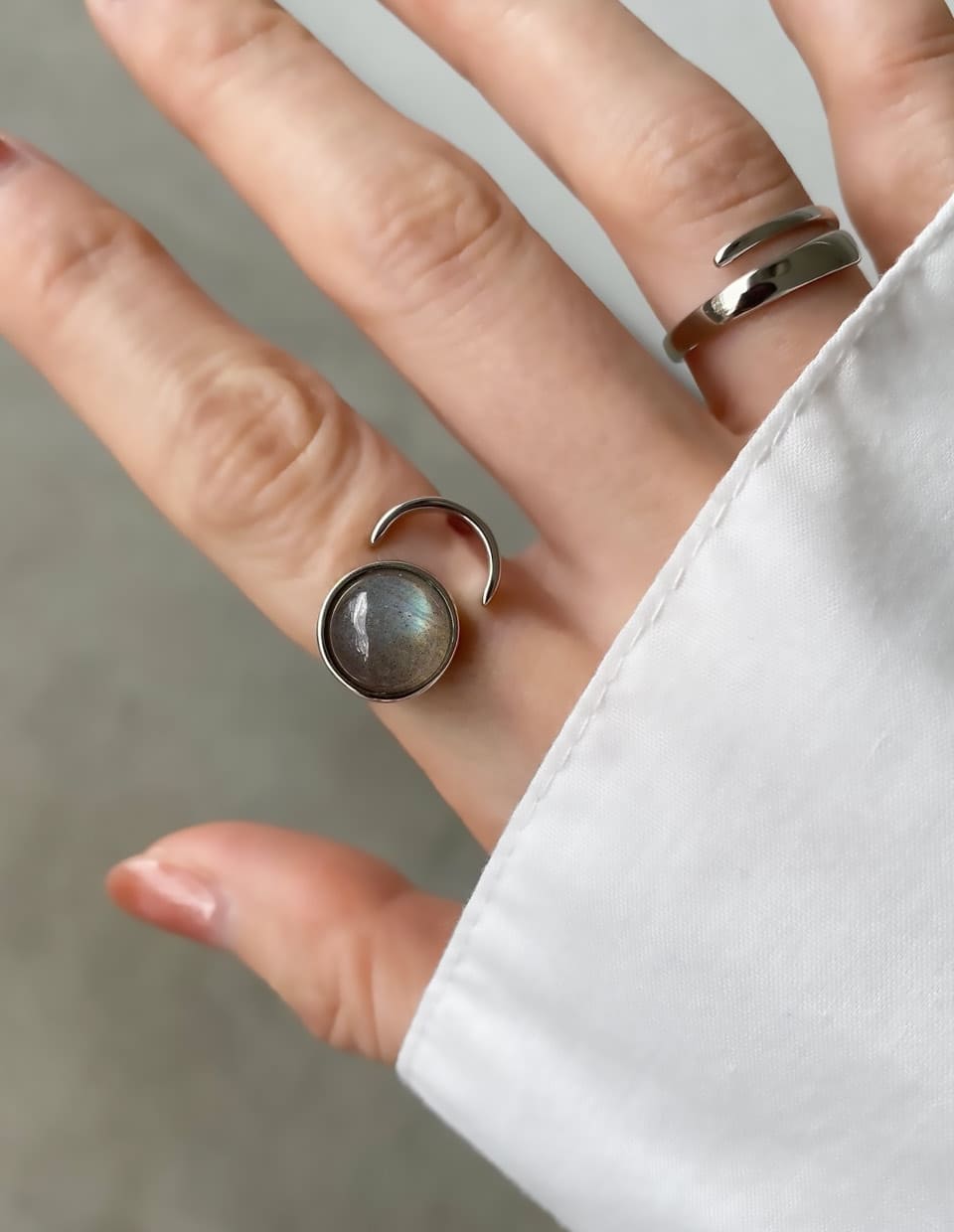 ラブラドライトリング シルバー925 – 金属アレルギー対応の