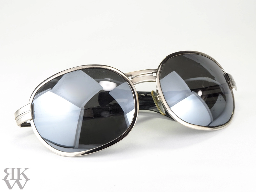 X JAPAN hideモデル サングラス | さいねのCOULEURS工房