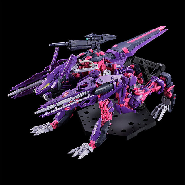 四足歩行形態「ブルートモード」にも変形！MGガンプラ「ガンダム