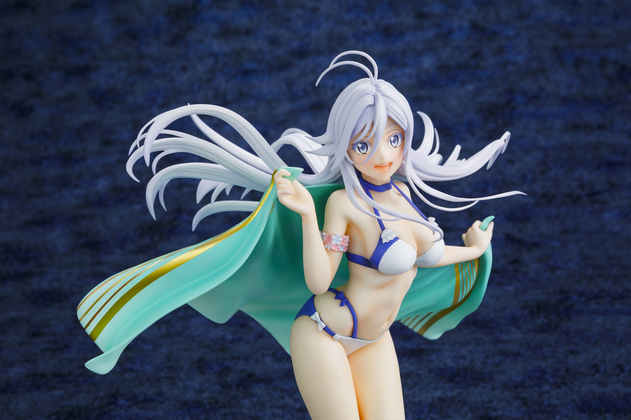 水着姿の身体のラインに釘付け♪ 「86―エイティシックス―」レーナ