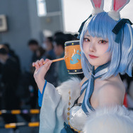 コスプレ】” 開運招福”華やかな和装で幸福を招く「ホロライブ」兎田