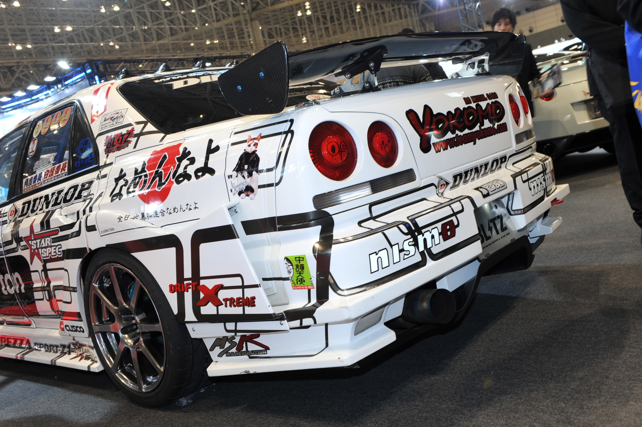 東京オートサロン10ライブラリー】BLITZ…D1スカイラインとFRのGT-R