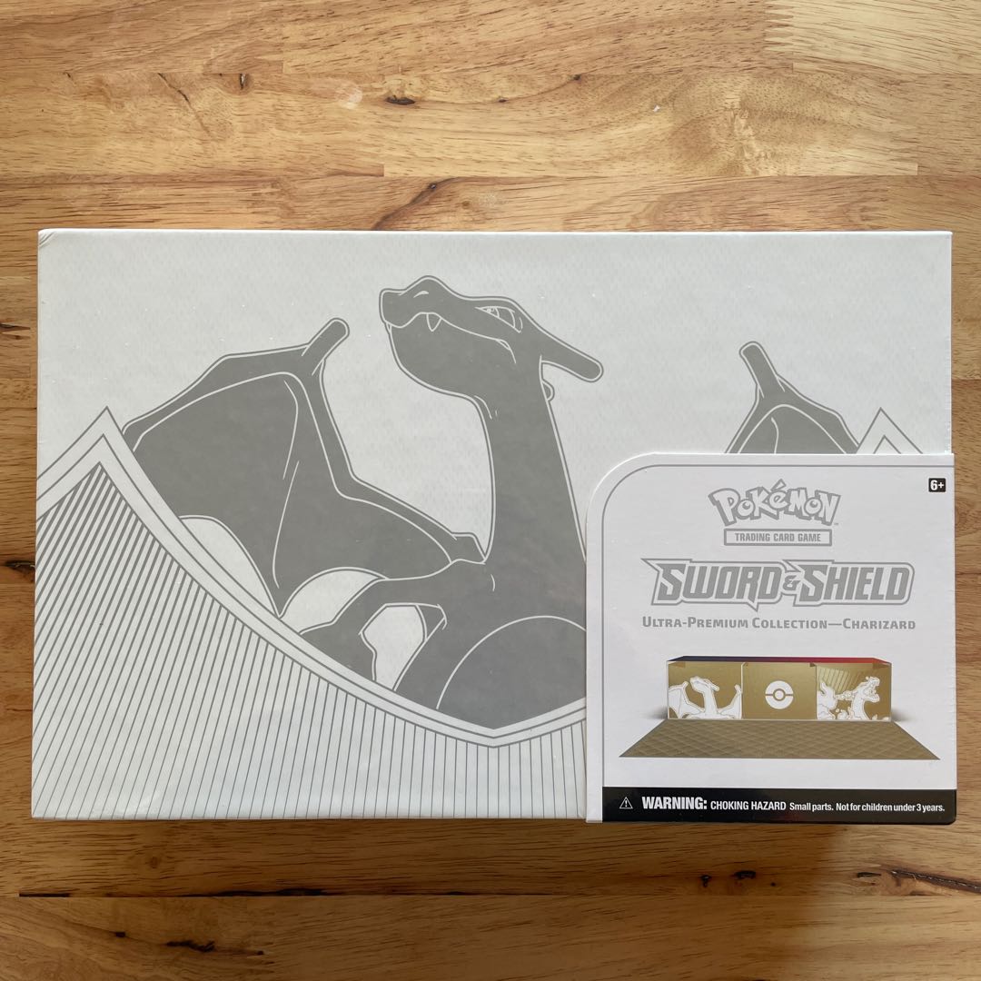 ウルトラプレミアムコレクション リザードン ポケモンカード 英語版 1