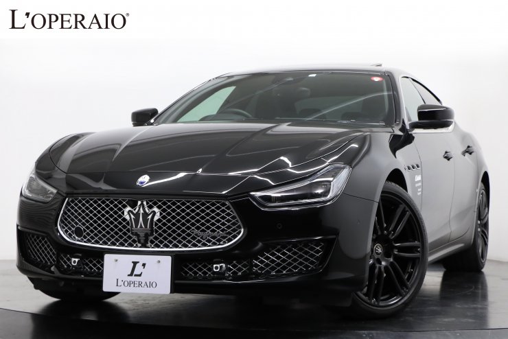 マセラティ ギブリ GTハイブリッド Fragment Operanera 国内40台限定