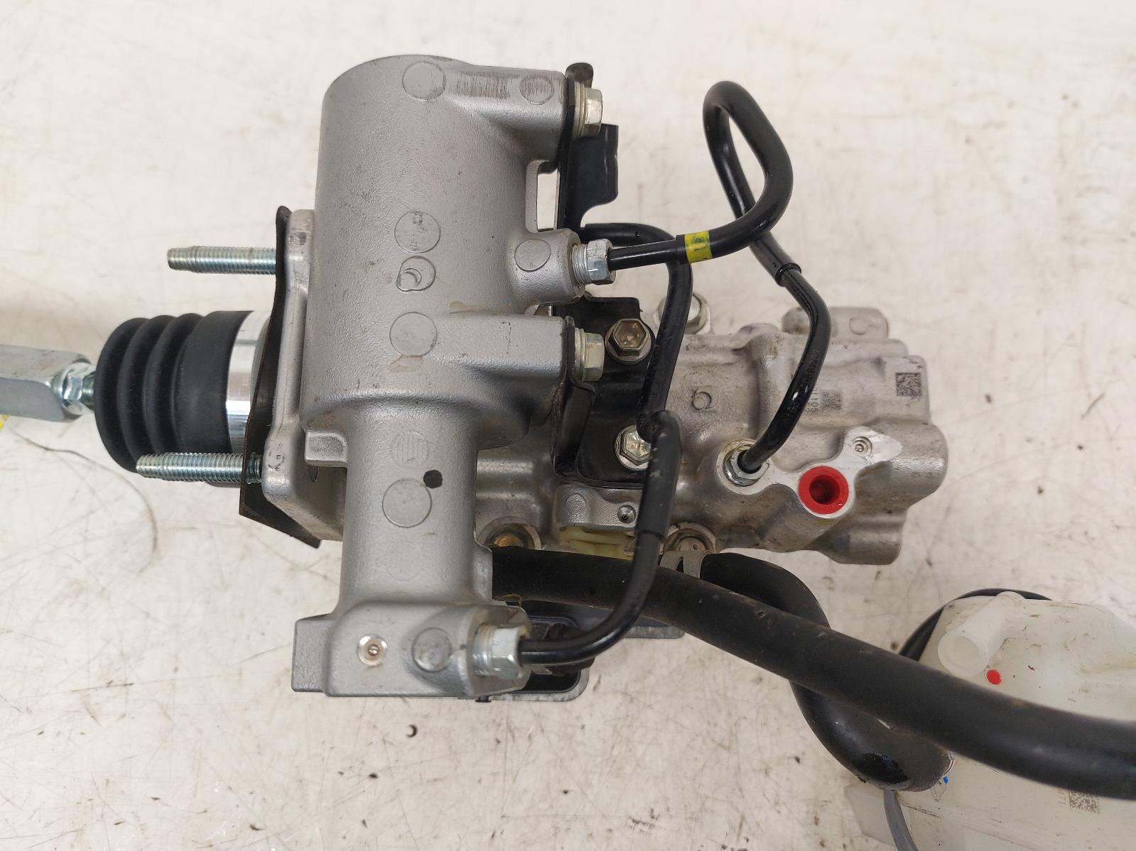 2014-2021 Lexus Nx Abs Pump | Charles Trent