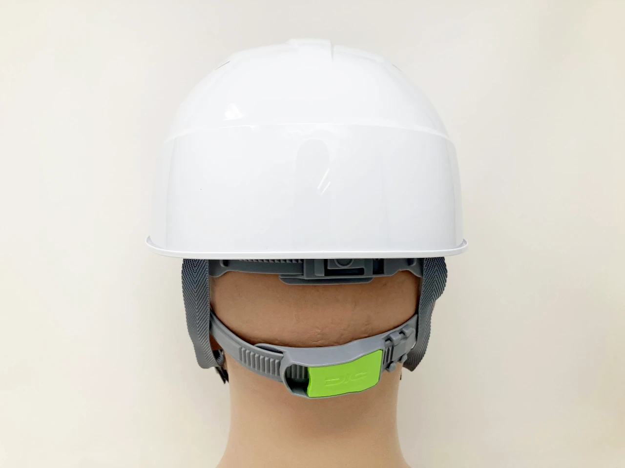 DIC AA23-CSV 超軽いシールド付きヘルメット『軽神(KEIJIN)』（通気孔