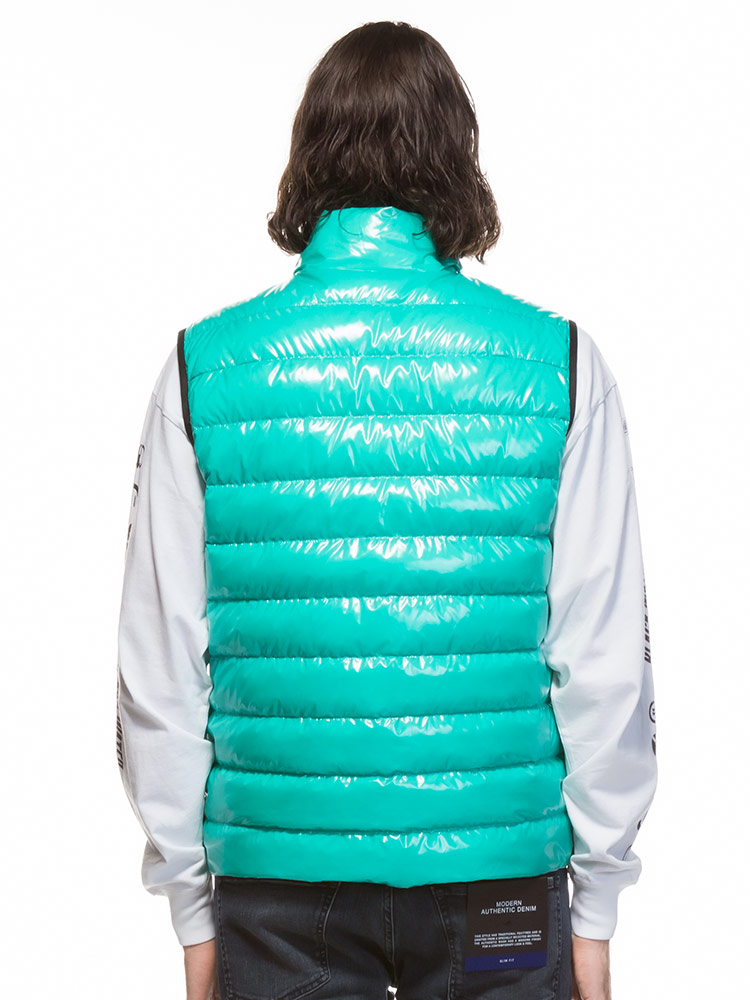 MONCLER (モンクレール) 光沢 ワンポイント フルジップ ダウンベスト