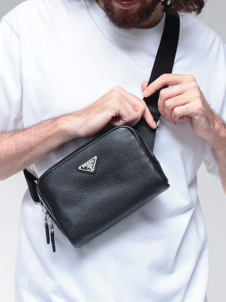 PRADA (プラダ) ヴィッテロダイノレザー ショルダーバッグ