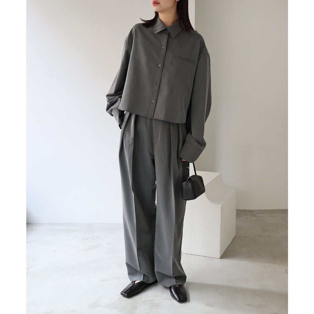 アンドミー andme TRストレッチ ダブルタック パンツ