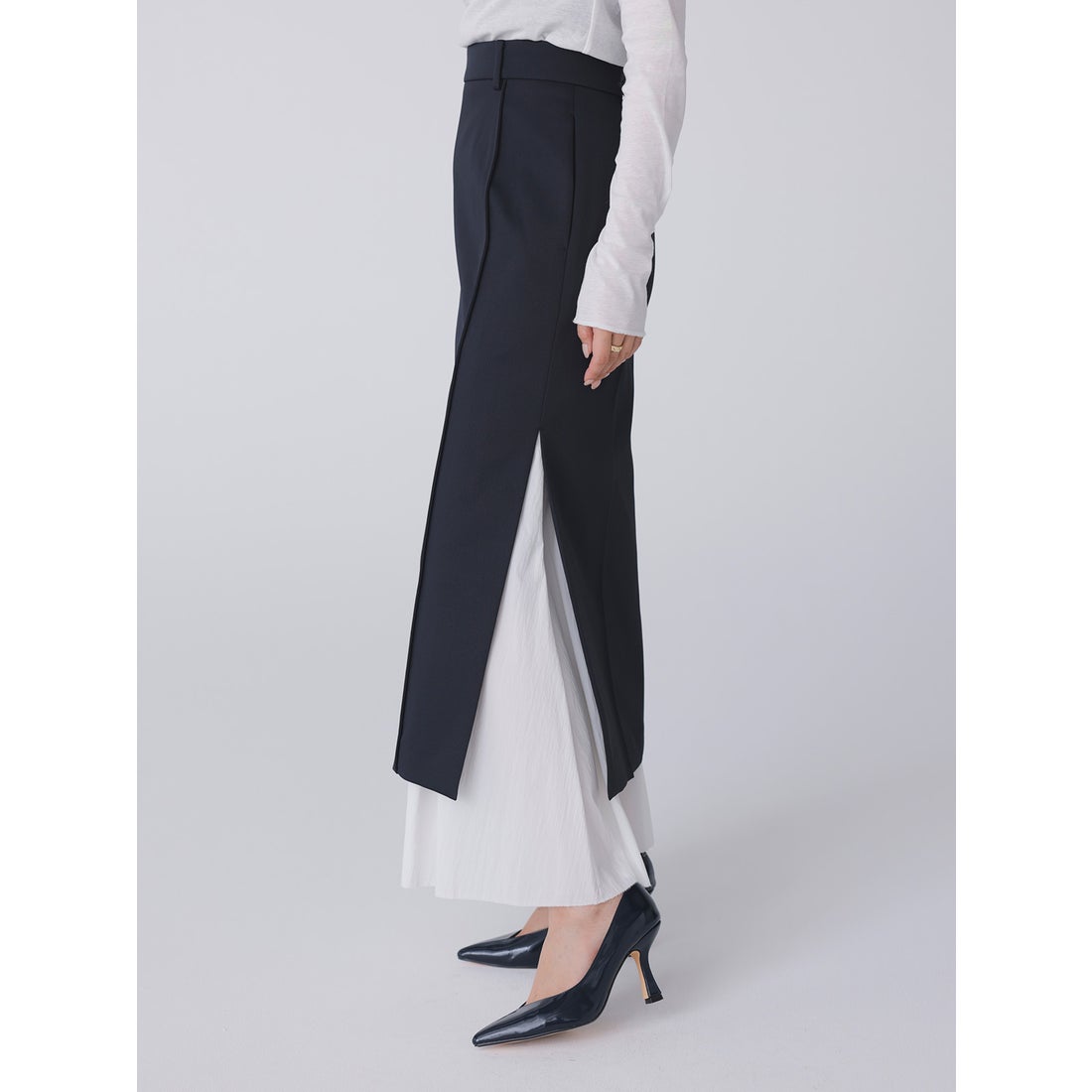 アニュアンス anuans レイヤードアシメスリットスカート （NAVY
